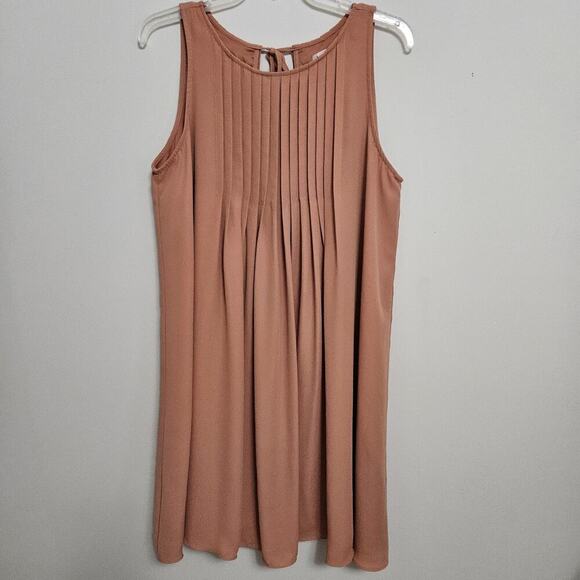 Nanette NWT 12 Lined Swing/ Trapeze Dress Pleated Sleeveless Chiffon Caramel - Picture 1 of 9